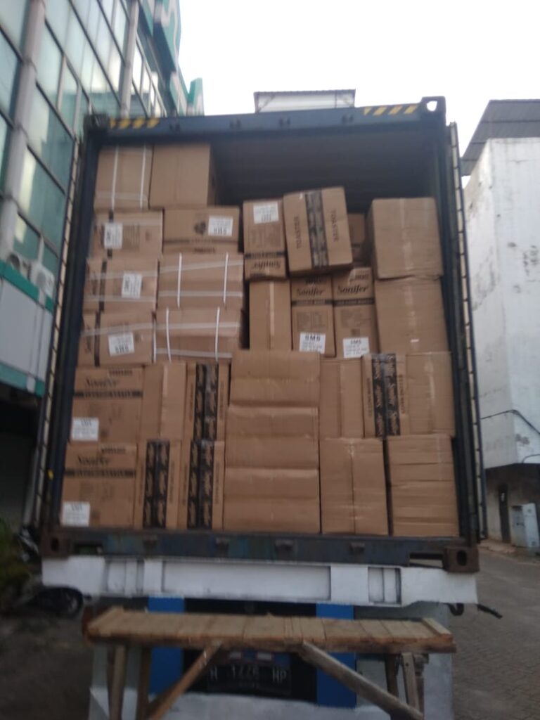 tarif pengiriman barang dari china ke indonesia